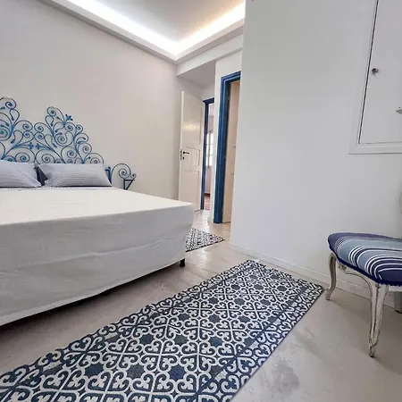 Sea House Apartment *