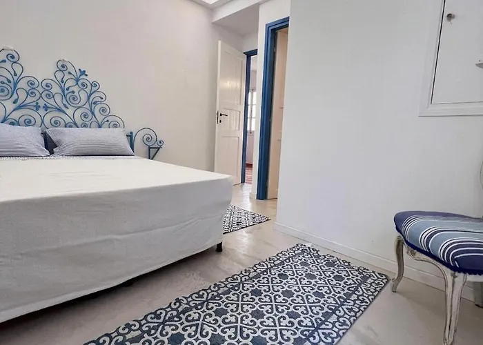 Sea House Апартаменты *